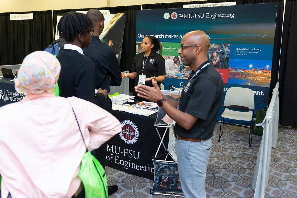 httpswww.blackengineer.comwp-contentuploads201907BEYA-Career-Fair-Friday-074-X2.jpg